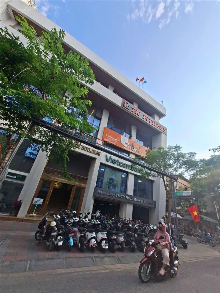 Mặt đường cát dài (hai bà trưng, hải phòng) ngay cổng trường nguyễn văn tố. vị trí đẹp, kinh doanh