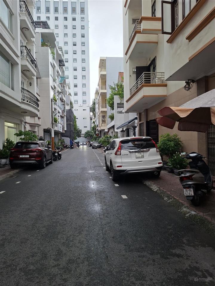 Ngay bệnh viện việt tiệp phố cát dài nhà 75m² x 4 tầng, ô tô đỗ cửa ngày đêm. khu dân trí cao