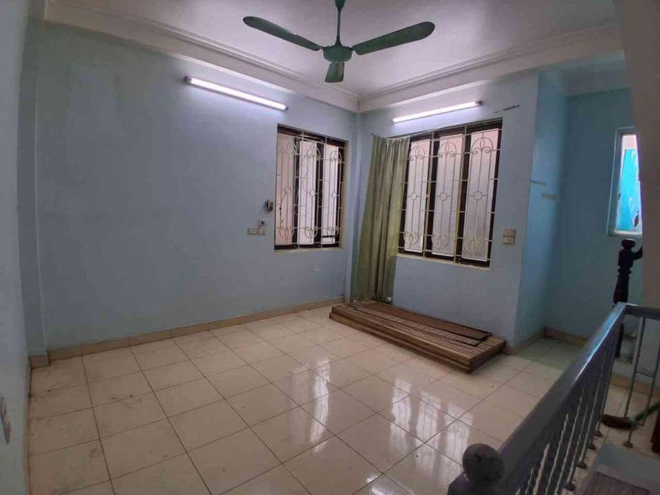 B.ÁN NH .À GIA 5,4 Ty - KHUNG CỘT CHẮC CHẮN - GẦN PHỐ - GẦN Ô TÔ - TẦM TIỀN PHÙ HỢP VỚI NHIỀU GIA ĐÌNH  💥Mô tả: Thiế kế