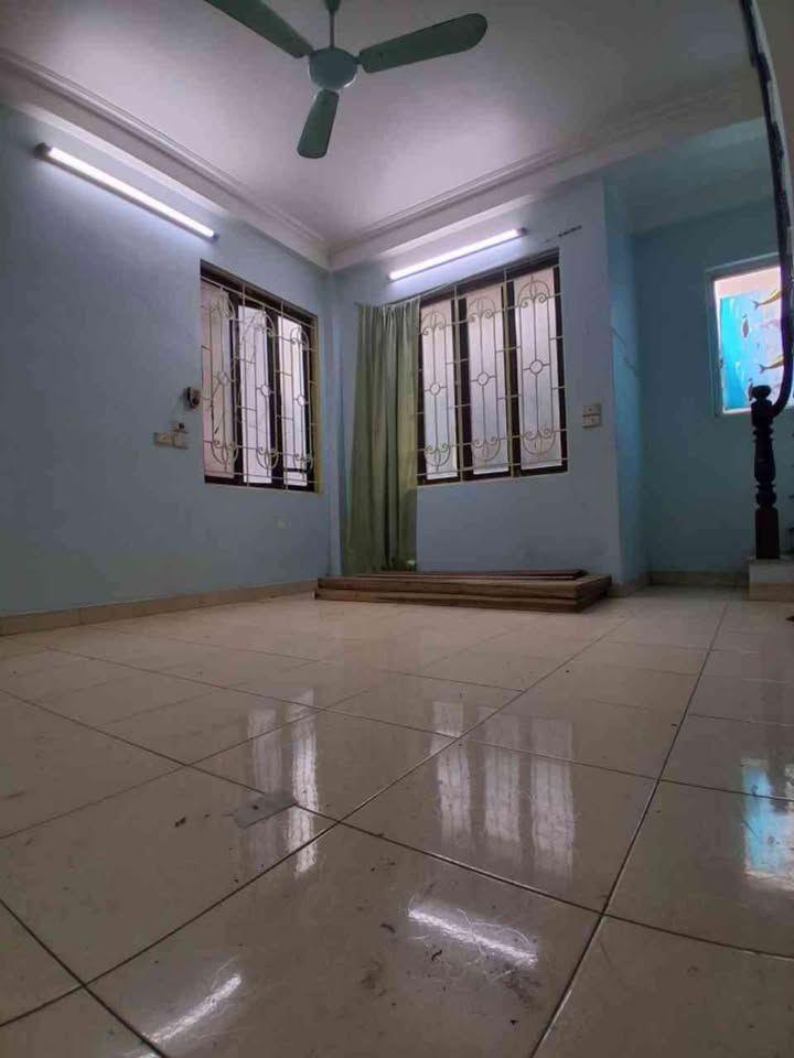 B.ÁN NH .À GIA 5,4 Ty - KHUNG CỘT CHẮC CHẮN - GẦN PHỐ - GẦN Ô TÔ - TẦM TIỀN PHÙ HỢP VỚI NHIỀU GIA ĐÌNH  💥Mô tả: Thiế kế