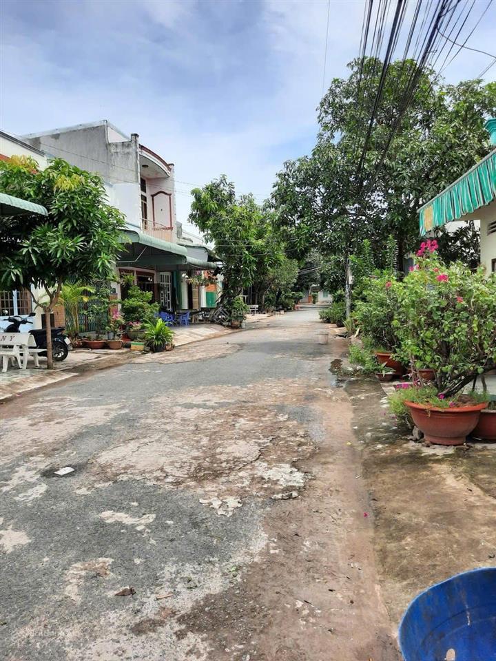 Chính chủ bán đất nền kdc tây khánh 8  phường long xuyên  giá tốt  liền kề kđt golden city