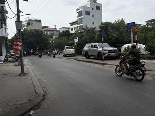 Cho thuê chính chủ giải phóng, diện tích 50m2 ngõ thông, 6 tầng lô góc, thang máy, 7 phòng.