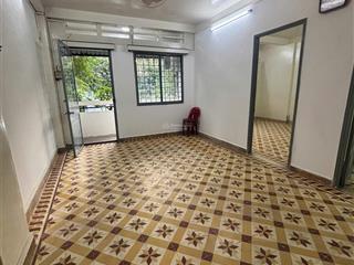 Bán căn hộ chung cư hùng vương  2pn  q5  lầu 1 thang bộ  3 tỷ 150