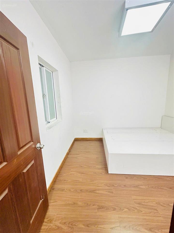 Chung cư rộng 77m² giá chỉ 2,58 tỷ sổ sẵn quận 8