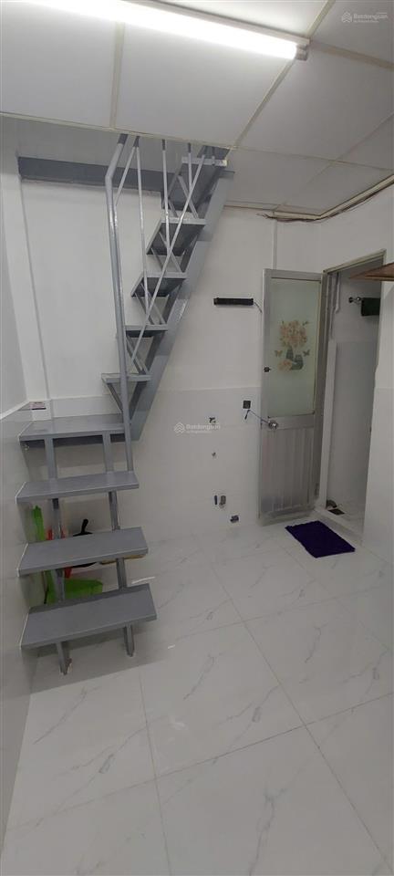 Bán nhà phố 2 tầng giá chỉ 1 tỷ 680 tr  phường minh phụng q11