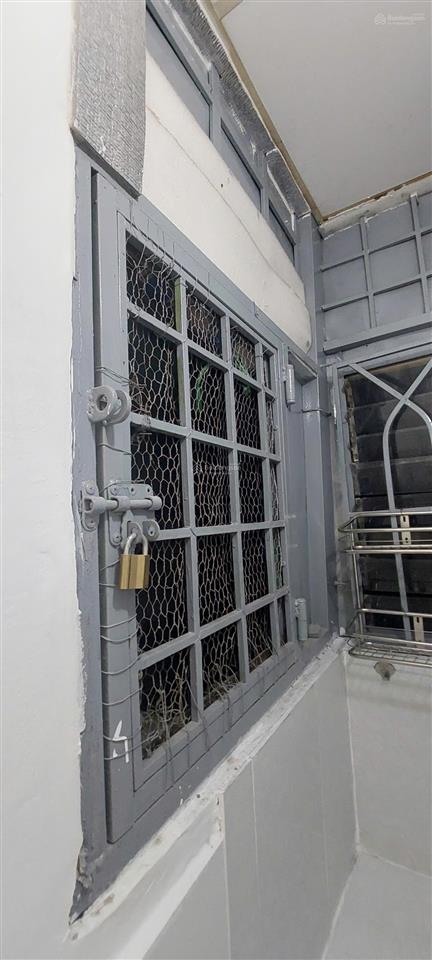 Bán nhà phố 2 tầng giá chỉ 1 tỷ 680 tr  phường minh phụng q11