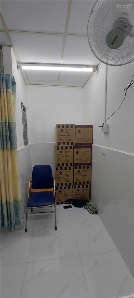 Bán nhà phố 2 tầng giá chỉ 1 tỷ 680 tr  phường minh phụng q11