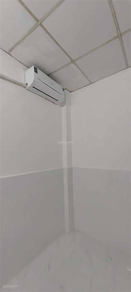 Bán nhà phố 2 tầng giá chỉ 1 tỷ 680 tr  phường minh phụng q11