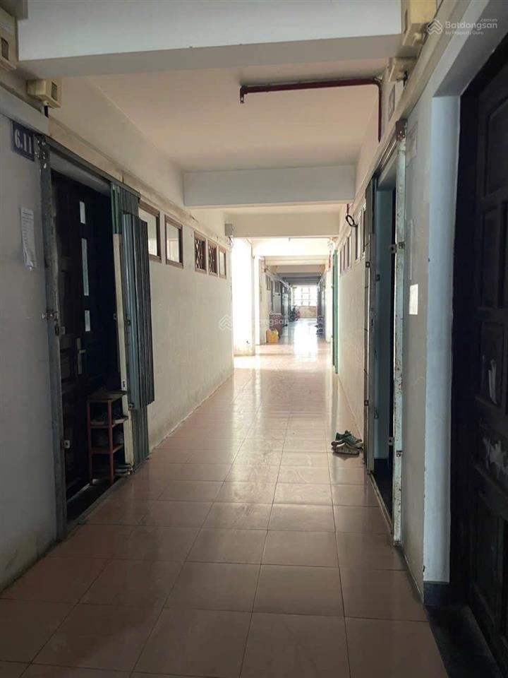 Căn hộ cc bình phú thang máy 2pn chỉ 2.75 tỷ