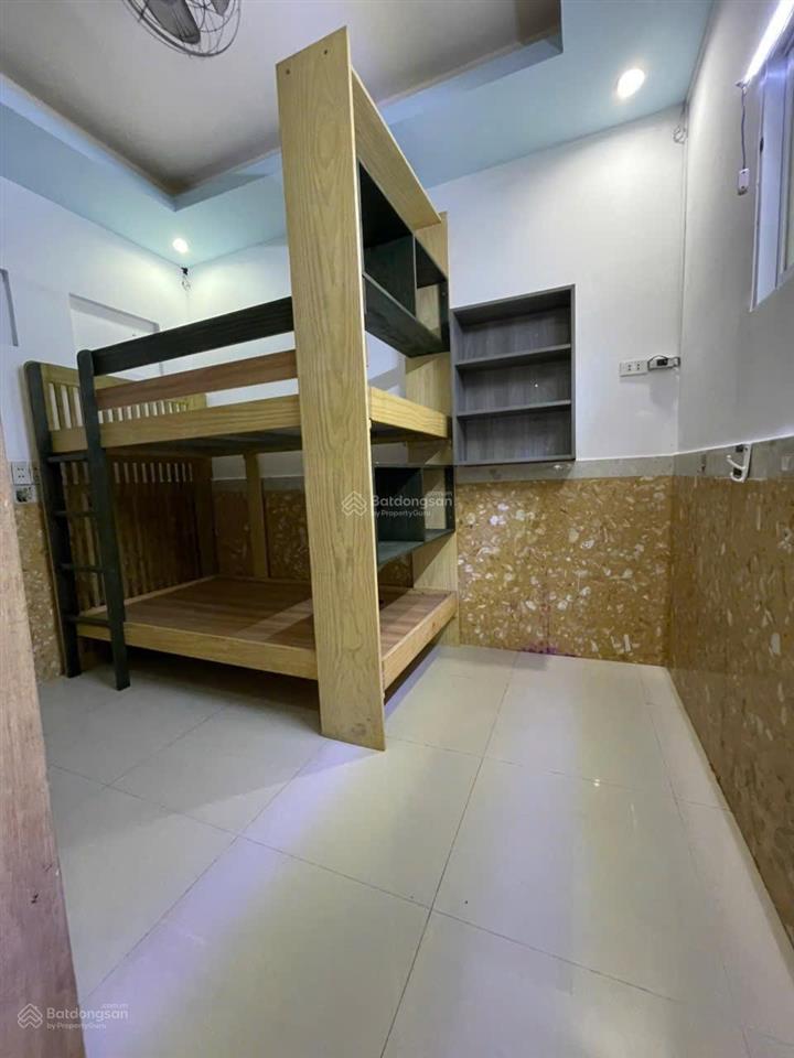 Căn hộ cc bình phú thang máy 2pn chỉ 2.75 tỷ