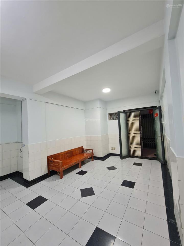 Căn góc chung cư bình phú quận 6 thang máy 66.8m2, giá 2,85 tỷ