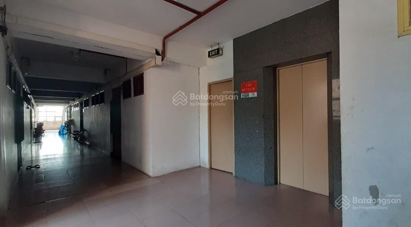 Căn góc chung cư bình phú quận 6 thang máy 66.8m2, giá 2,85 tỷ