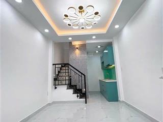 Bán nhà phố lý chính thắngquận 3 (3.1m x 6m)3 tỷ 2