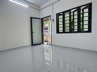 Lầu 1 cc bàu cát, có sổ, giá 2.12 tỷ ko tl
