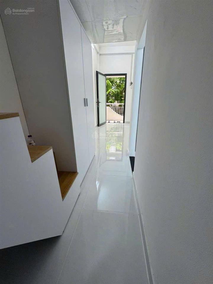 Lầu 1 cc bàu cát, có sổ, giá 2.12 tỷ ko tl