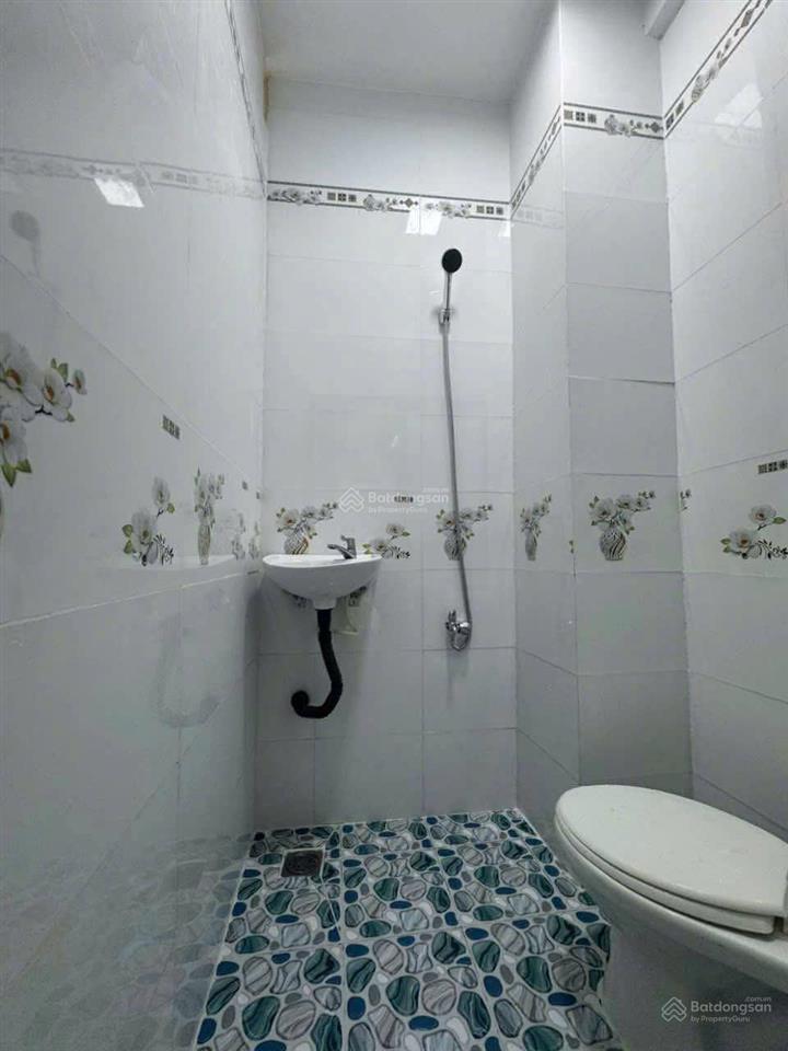 Lầu 1 cc bàu cát, có sổ, giá 2.12 tỷ ko tl