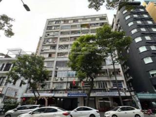 Chung cư q1 thang máy, có sổ. 19m2 giá 1.95 tỷ bớt lộc