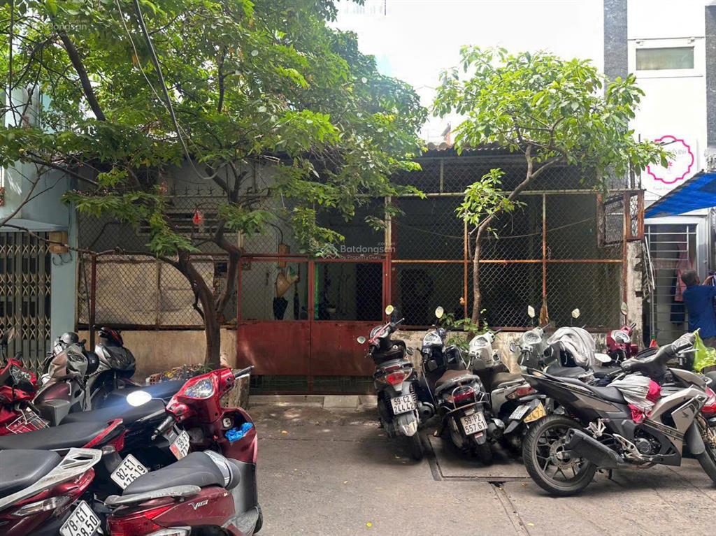 Nhà cấp 4 tiện xây mới ngang 8m mặt tiền thụt q3 giá 6,6 tỷ