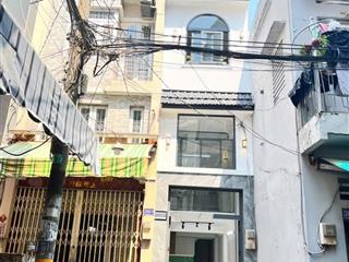 4,5 tỷ  nhà hxh lê thị bạch cát mới đẹp, ở ngay