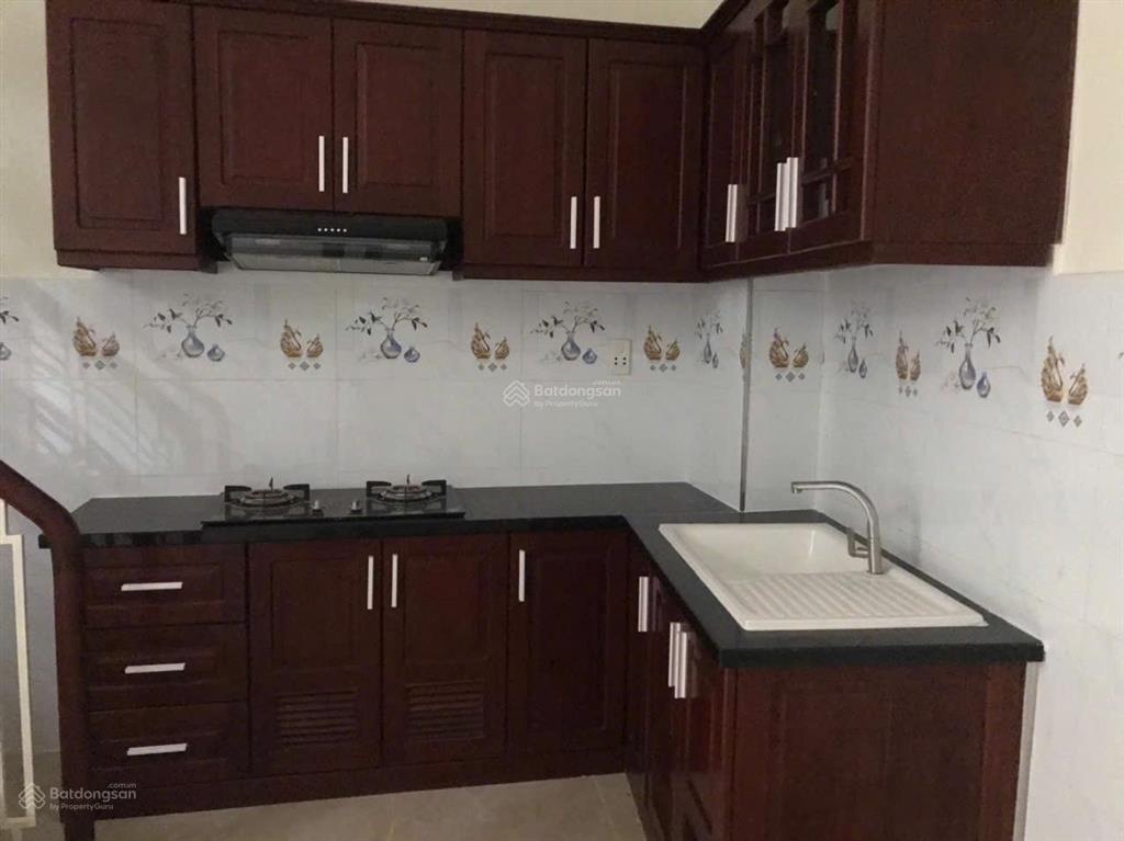 Hạ 500 triệu, bán nhanh nhà đẹp trung tâm q1 chỉ 4.8 tỷ