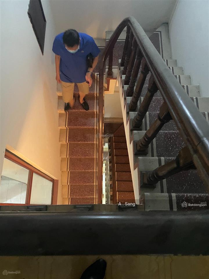 Cho thuê nhà ngõ 168 hào nam dt 75m2, 5,5t, giá 22 triệu/tháng đường ô tô