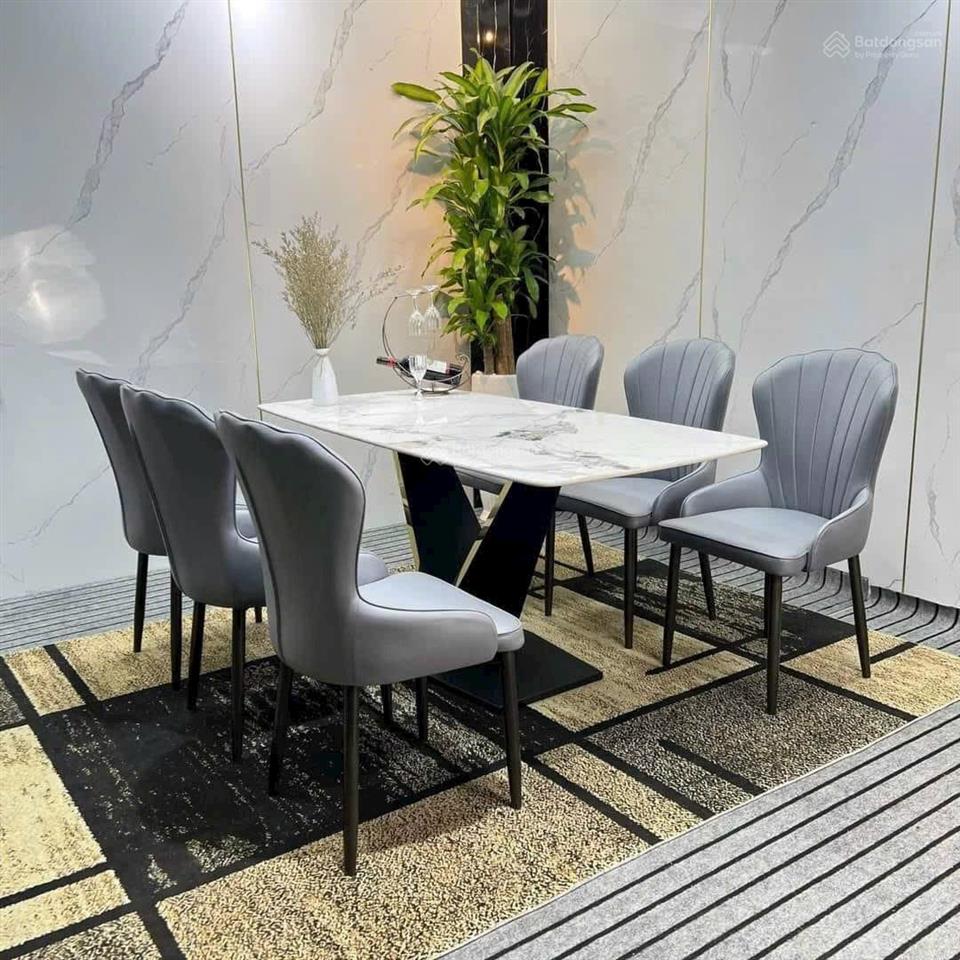 Bán nhà 7t thang máy mới pl hào nam cát linh 55m2 ô tô đỗ giá 25,8 tỷ.