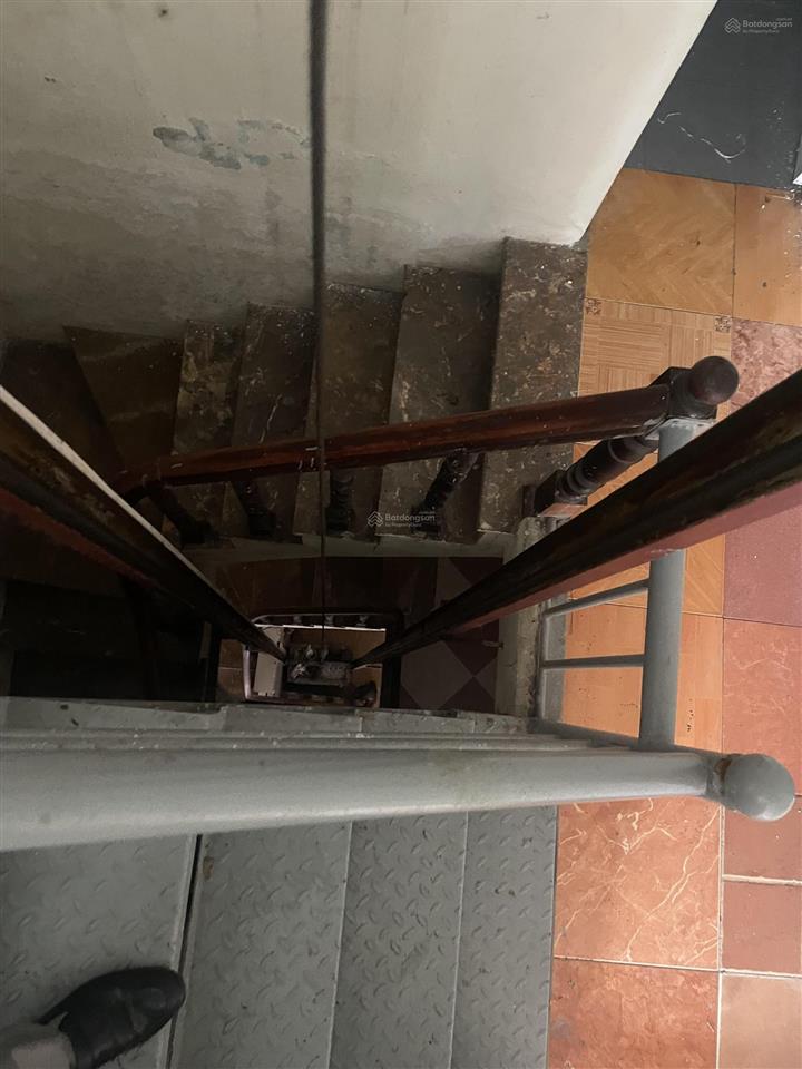 Cc cần bán nhà kim hoa  kim liên. dt 45m2x3t vị trí đẹp 8,25 tỷ