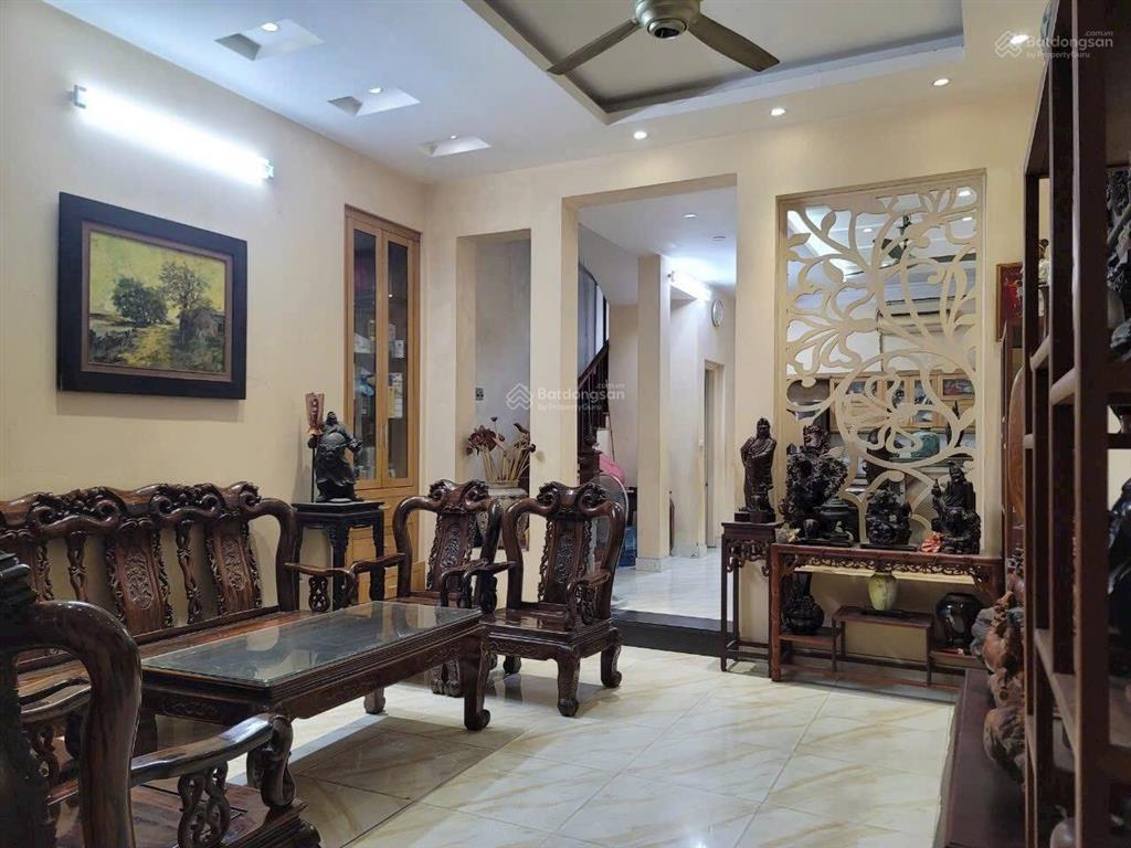 Bán nhà plo thái hà dt 66m2 mt 5,45m xây 4t ngõ 3m giá 18,8 tỷ.