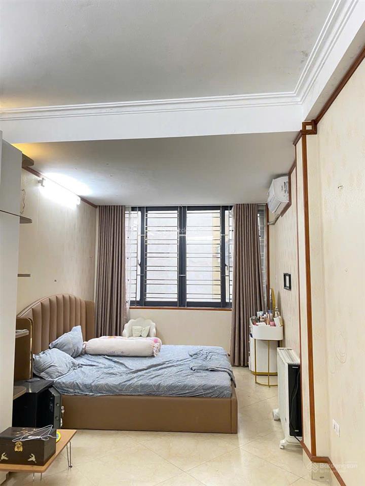 Bán nhà 5,5t  gần hồ  ô tô đỗ cửa trong khu phân lô vip ô đồng lâm  hồ ba mẫu 35m 10,68 tỷ.