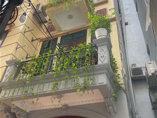 Bán gấp nhà 41m2, xây 5 tầng ở ngõ 92 nguyễn khánh toàn, giá 8.7 tỷ.  phú trần 0978 314 ***