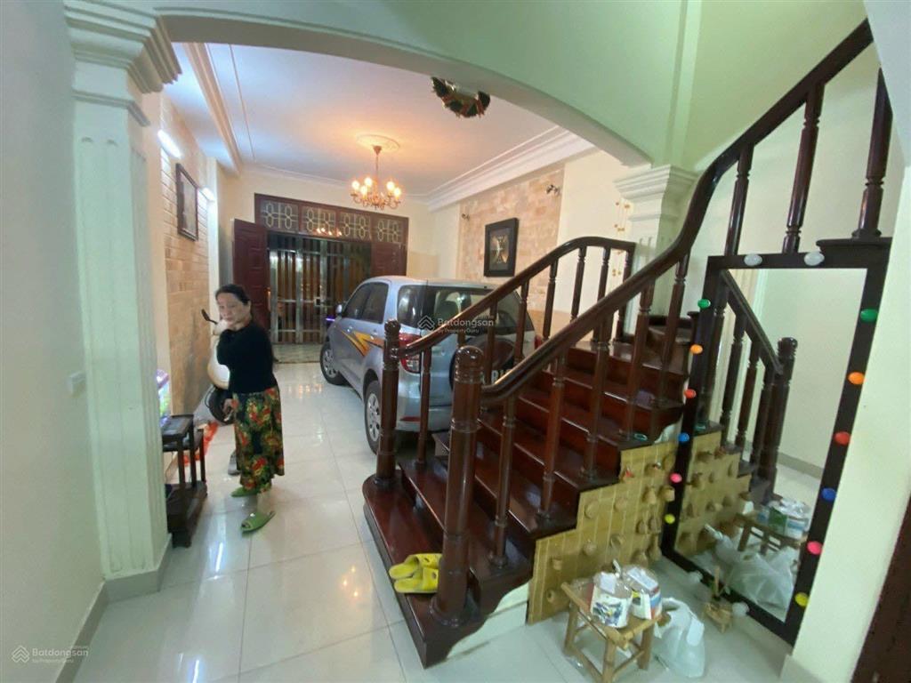 Cho thuê nhà ngõ ô to 46 phạm ngọc thạch 45 m2 xây 5 tầnggiá 22 triệu/tháng phú trần 0978 314 ***