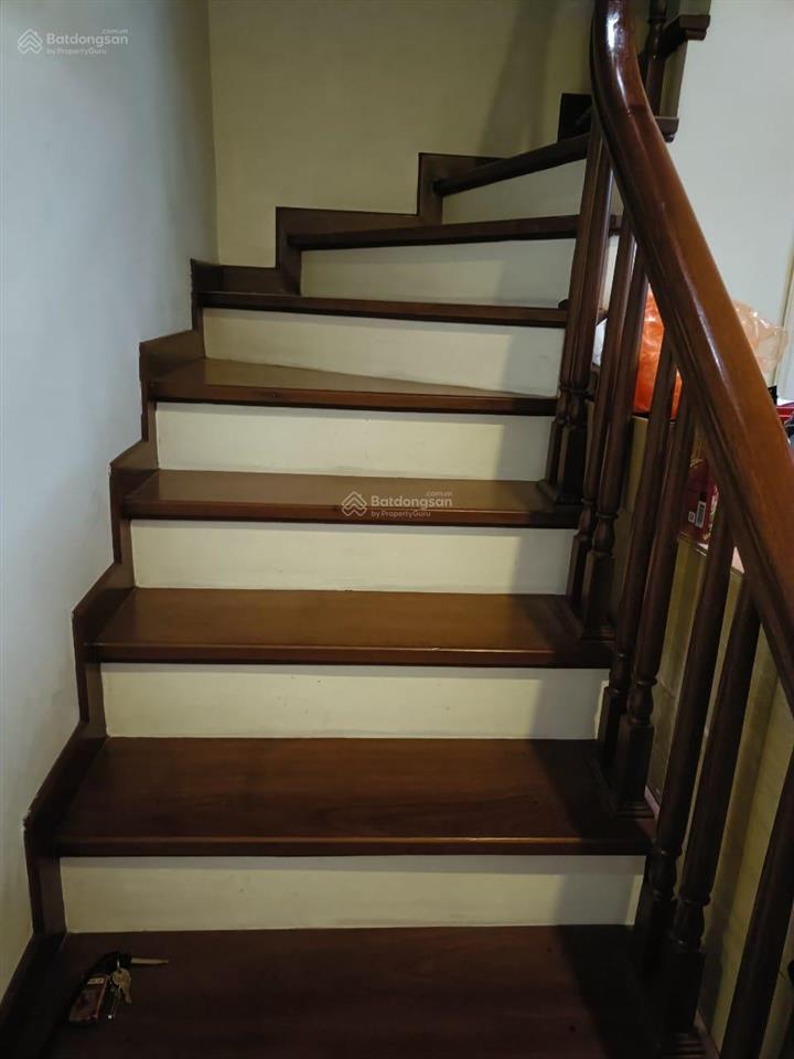 Bán nhà ngõ thông phong phố tôn đức thắng, nhà đẹp ở luôn cho thuê cao 32m2, 5 tầng, 4.9 tỷ