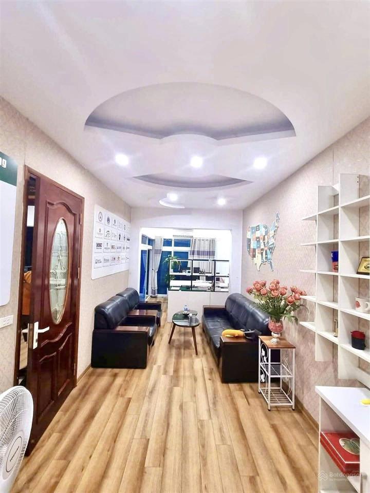 Bán nhà mp võ văn dũng p ô chợ dừa, ô tô, kinh doanh, cho thuê 56m, 5t, mt 4m, 24.5 tỷ