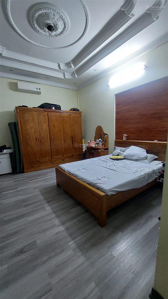 Bán nhà ngõ thông phong phố tôn đức thắng,nhà đẹp ở luôn cho thuê cao 25m, 5 tầng, 3.3 tỷ.