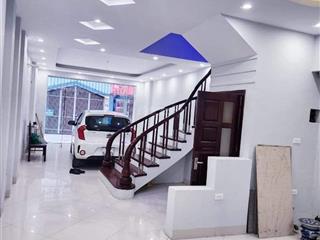Bán nhà ngõ thông phong phố tôn đức thắng,nhà đẹp ở luôn cho thuê cao 25m, 5 tầng, 3.3 tỷ.
