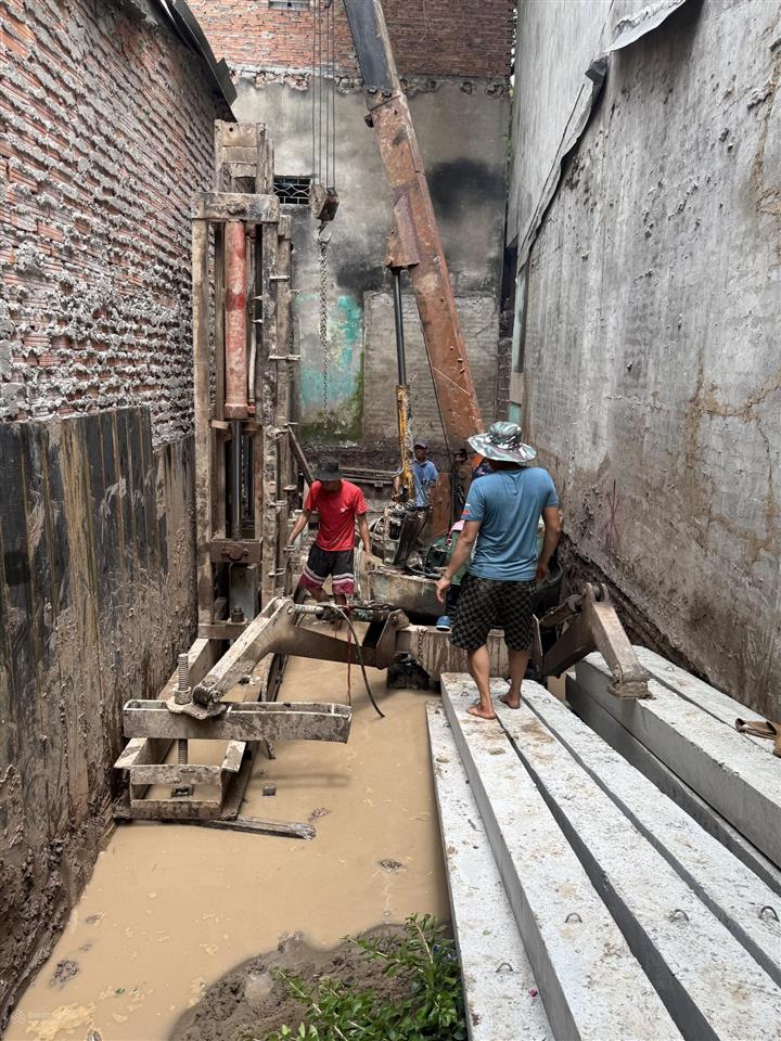 Chính chủ bán nhà 40m2 xây mới 6 tầng, thang máy, 7 ngủ tại kim đồng, giáp bát, ko qh, hơn 9 tỷ
