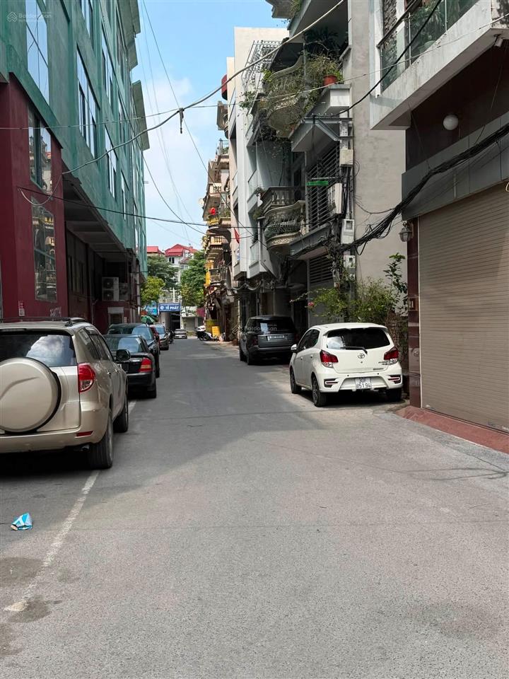 Chính chủ cần bán lô đất số 19 ngõ 96 ngô gia tự  long biên  hn. cách mặt phố chưa đến 50m