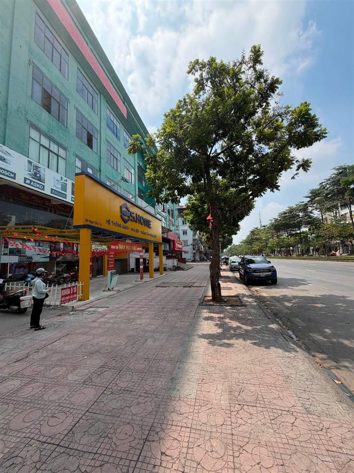 Chính chủ cần bán lô đất số 19 ngõ 96 ngô gia tự  long biên  hn. cách mặt phố chưa đến 50m