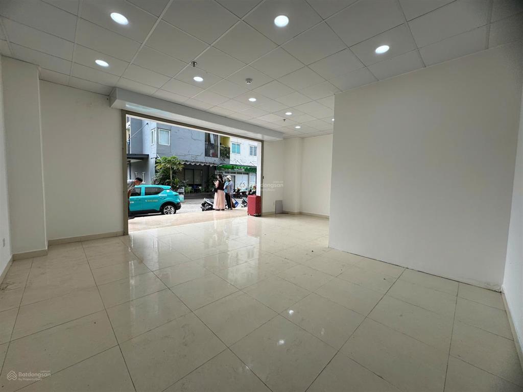 Bán căn hộ kinh doanh thương mại tầng 1 dt 70m2 tiện ở kd, vp sổ hồng khu nhà ở xh khu cn hòa khánh
