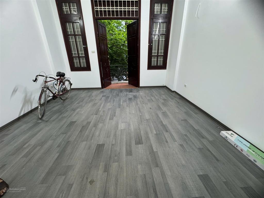 Bán nhà mặt phố dt 46m x9 tầng xây mới thang máy vị trí sầm uất tiện kinh doanh mặt phố võ văn dũng