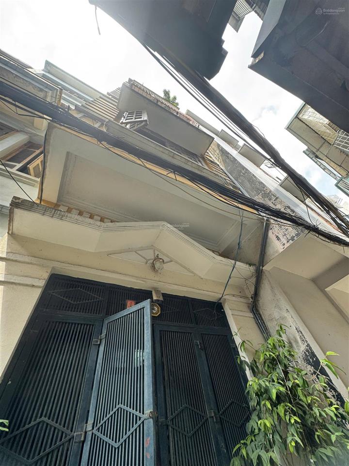 Bán nhà 4t x dt33m nhà dân xây kiên cố ngõ thông ô tô kia đỗ cửa tiện ở, kd, vp ngõ phố htk kéo dài