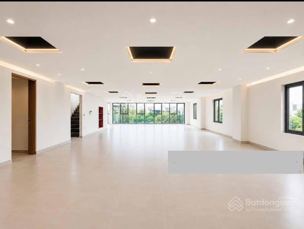 Bán tòa nhà mặt phố hòa mã 186,7m2, 8 tầng hầm, sổ đỏ dòng tiền 350tr/tháng giá 165 tỷ