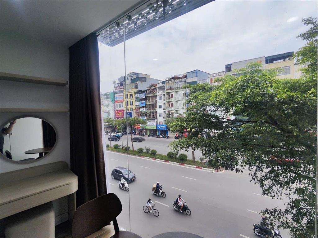 Cho thuê căn hộ studio cao cấp 35m2 full nội thất mới thang máy  496 xã đàn, nam đồng 7.5tr/th