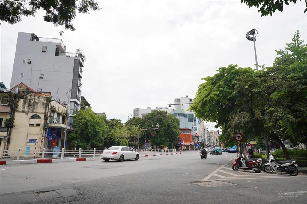 Cho thuê căn hộ homestay phố thợ nhuộm, hoàn kiếm dtsd 120m2, 3pn, full nội thất, giá 16.5tr/tháng
