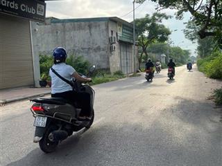 Vị trí đẹp mặt đường quốc lộ 6, kinh doanh mọi lĩnh vực, đất phân lô lộc ninh thị trấn chúc sơn