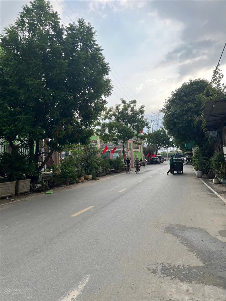 Chính chủ bán đất đấu giá la tinh đông la, hà đông.
vị trí đẹp ngay hồ điều hòa mát rượi. dt 54m