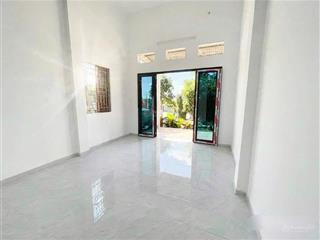 Bán nhà cấp 4 tại phố ninh sơn, thị trấn chúc sơn chương mỹ hà nội, diện tích 47m, giá 3,2 tỷ.
