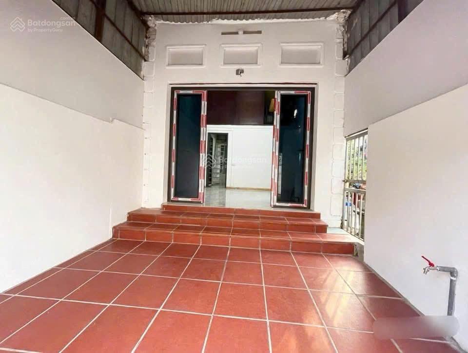 Bán nhà cấp 4 tại phố ninh sơn, thị trấn chúc sơn chương mỹ hà nội, diện tích 47m, giá 3,2 tỷ.