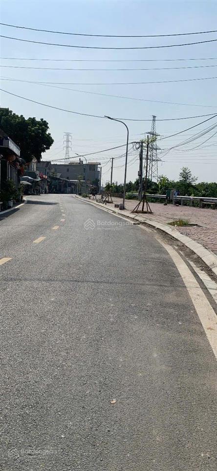 Bán nhà gần chợ thị trấn chúc sơn, chương mỹ.
nhà 2 tầng, diện tích 41m, ngõ rộng thông, giá 3,2 tỷ