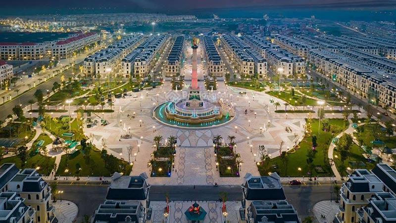 Bán căn góc 2 ngủ 2vs 67,46m2 tầng đẹp, view đẹp, view pháo hoa. giá vay 0% chỉ từ 4,2 tỷ